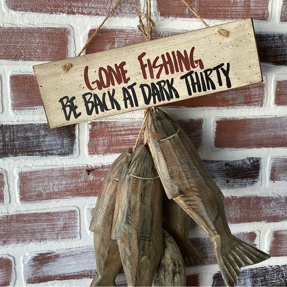 🟠 Solid Wood Fishermen’s Combo - Gone Fishing Sign & 5 Carved Fish Catch - Picture 5 of 11